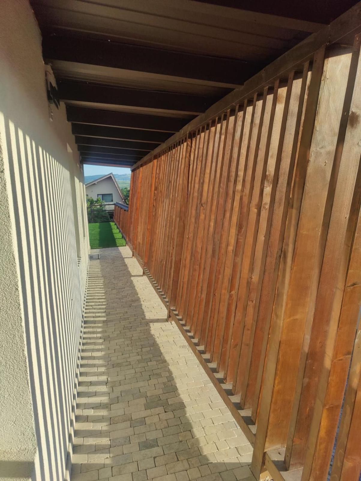 Luxus Cluj Airport Apartments Kültér fotó