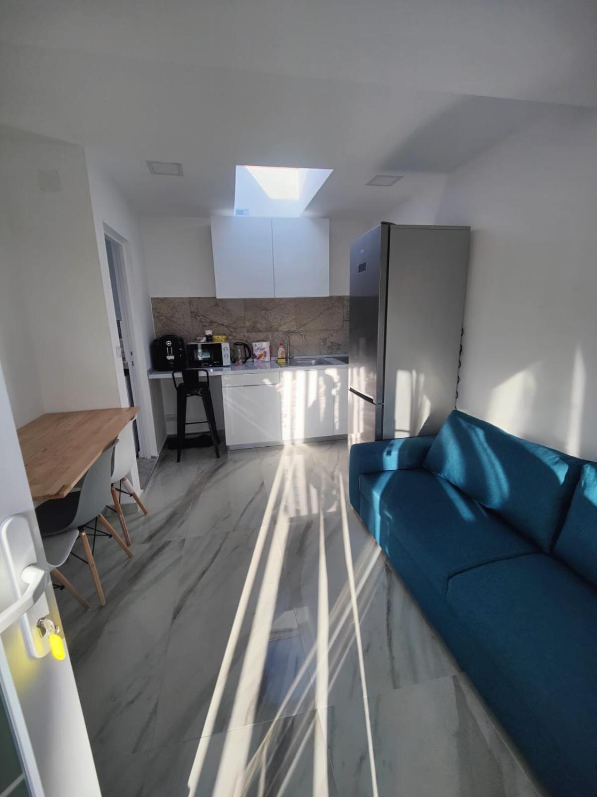 Luxus Cluj Airport Apartments Kültér fotó