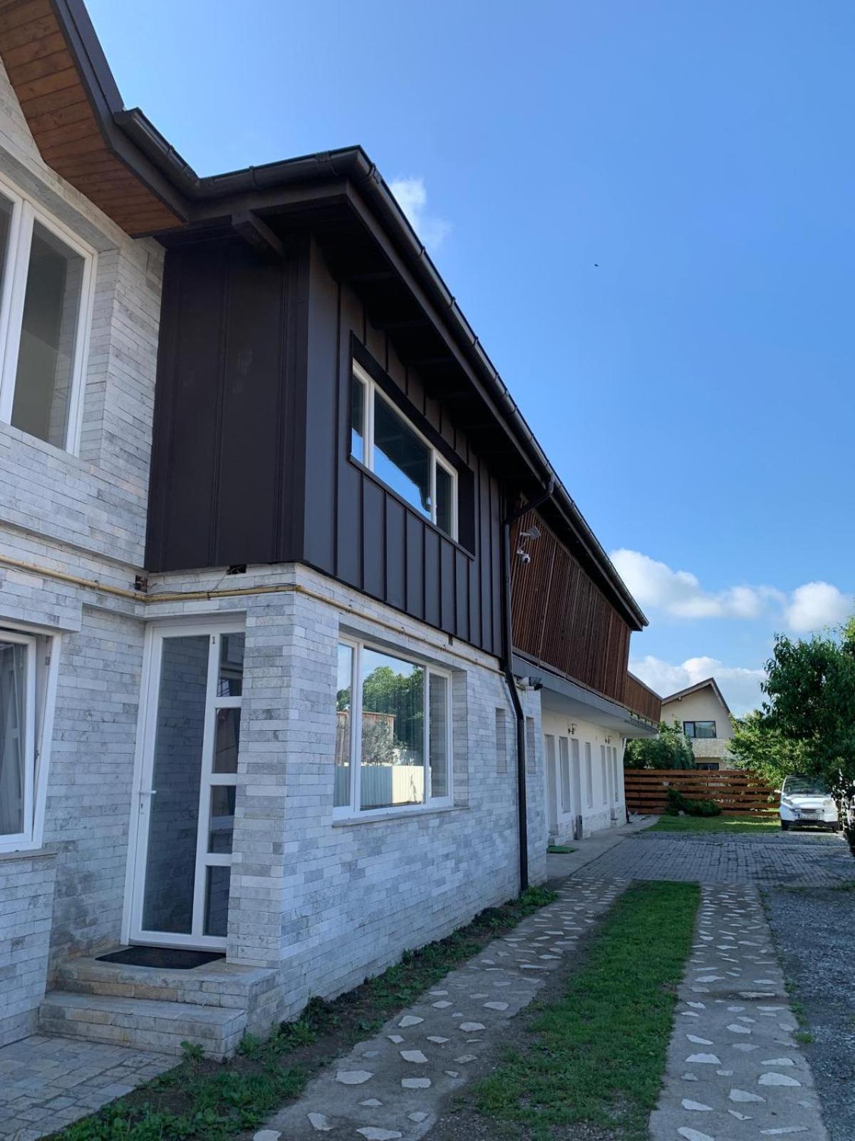 Luxus Cluj Airport Apartments Kültér fotó